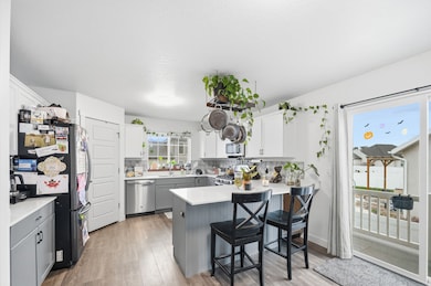 6559 N Fiona St, Eagle Mountain, UT 84005 - photo 7