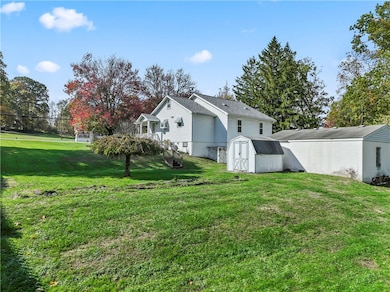 122 Georgetown Rd, Beaver Falls, PA 15010 - photo 7