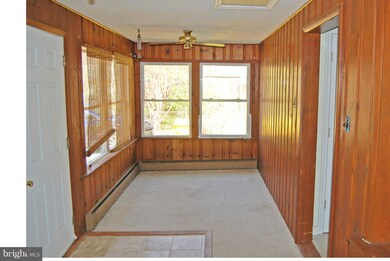 4967 Lerch Dr, Shady Side, MD 20764 - photo 2