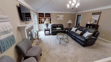 10529-Black-Iron-Rd-03042019_115429