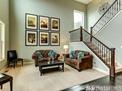 13254 Carlingford Ln, Rosemount, MN 55068 - photo 2