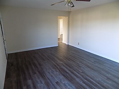 177 Oak Tree Dr, Oak Grove, KY 42262 - photo 3