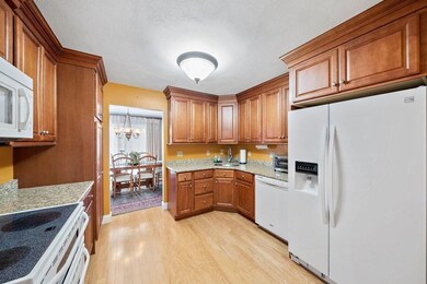 54 Broad Reach unit 402, North Weymouth, MA 02191 - photo 3