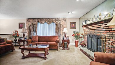10 Greenwood Ln, North Smithfield, RI 02896 - photo 7