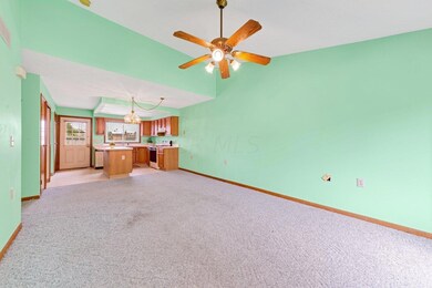 5828 Thada Ln unit 5828, Columbus, OH 43229 - photo 5