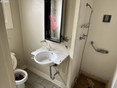 8106 N Interstate Ave unit 8108, Portland, OR 97217 - photo 7