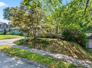 6 Iowa St, Worcester, MA 01602 - photo 5