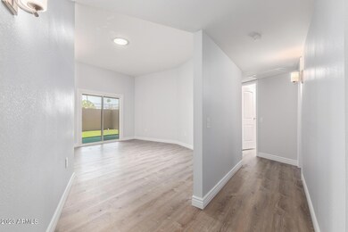 13651 N 109th Ave unit 17J, Sun City, AZ 85351 - photo 5