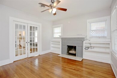 1036 W Gardner St, Houston, TX 77009 - photo 6