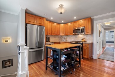 68 Bay State Ave unit 3, Somerville, MA 02144 - photo 3