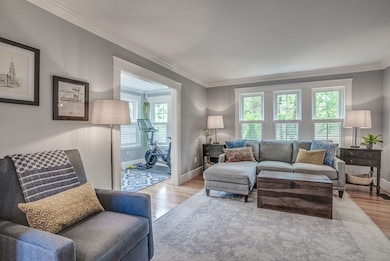 737 Summer St, Arlington, MA 02474 - photo 5