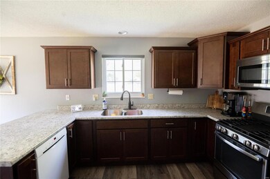 23 Burdick Creek Rd, Collinsville, IL 62234 - photo 6