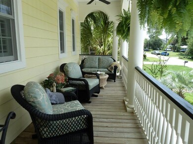 KEANE front porch