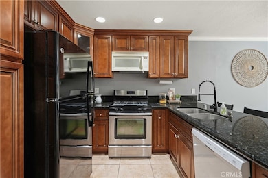 23542 Newhall Ave unit 5, Newhall, CA 91321 - photo 7