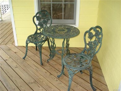 Side area on front porch