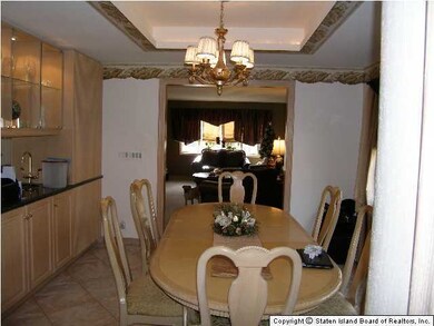 57 Melrose Ave, Staten Island, NY 10301 - photo 6