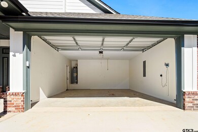 3075 Royal Garden Rd, Tyler, TX 75701 - photo 4