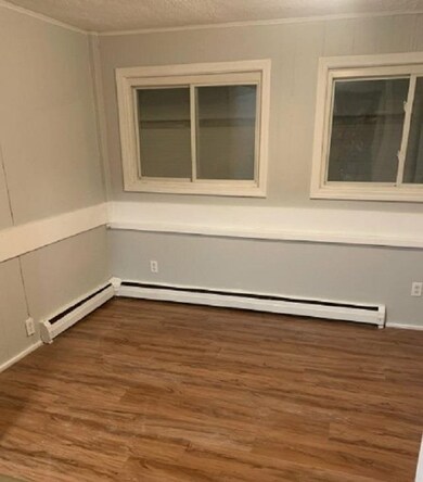 27 Leonard St unit 29, Rochester, NH 03867 - photo 2