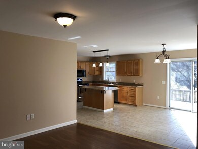 393 Decatur Rd, Stafford, VA 22554 - photo 6