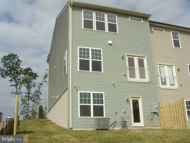 11764 Dawkins Ridge Ln, Bristow, VA 20136 - photo 3