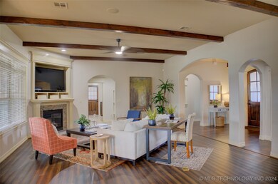 Beautiful beams on the ceiling.