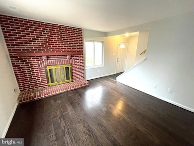 622 Clearwater Ct, Herndon, VA 20170 - photo 5