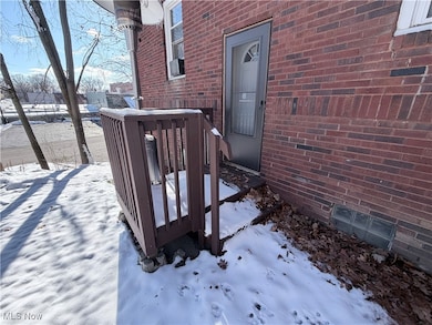 2189 15th St SW, Akron, OH 44314 - photo 6