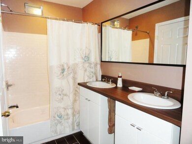 450 E Church Ln, Philadelphia, PA 19144 - photo 6