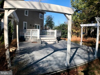 11285 Keokee Ct, Swan Point, MD 20645 - photo 6