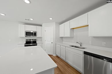 225 Barracks Rd, Columbia, SC 29229 - photo 2