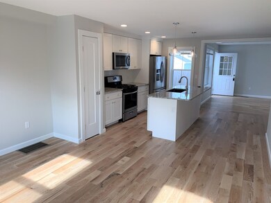 11 Congress St unit 1, Amesbury, MA 01913 - photo 2