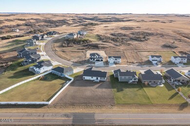 303 Cobblestone Loop MLS-2