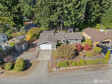 10811 Rampart Dr E, Puyallup, WA 98374 - photo 2