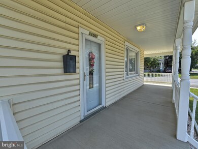 11001 Coffman Ave, Hagerstown, MD 21740 - photo 4