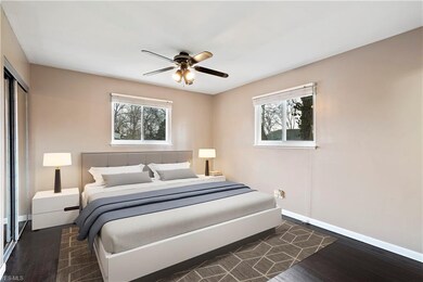 1481 Hilton Dr, Akron, OH 44313 - photo 5