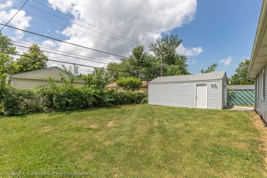 2270 S Scott St, Des Plaines, IL 60018 - photo 3