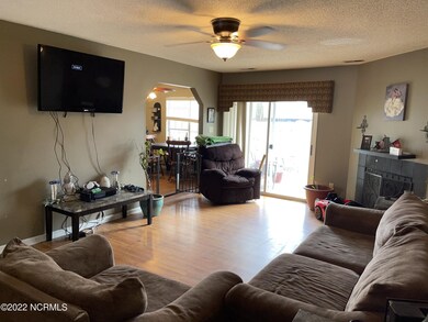 3F5500FA-A352-4F1E-86AB-64B1AF248423