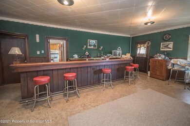 416 Dunmore St, Throop, PA 18512 - photo 7
