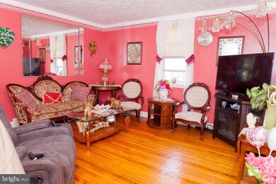 523 Beacon Ave, Camden, NJ 08105 - photo 3