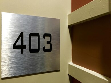129 Walnut Street, Unit 403 - 5