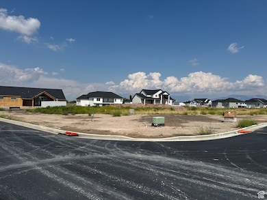 4146 S 5800 W unit 5, Hooper, UT 84315 - photo 2