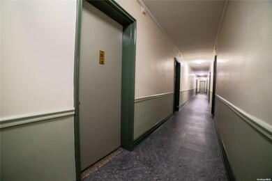 66-92 Selfridge St unit 3E, Forest Hills, NY 11375 - photo 3