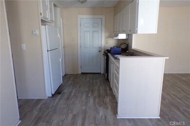 12710 3rd St unit SPC 41, Yucaipa, CA 92399 - photo 4