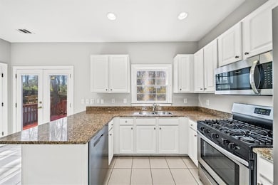 110 Bowen Cir SW, Atlanta, GA 30315 - photo 5