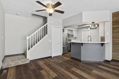 1902 Sapphire Point (32).jpg