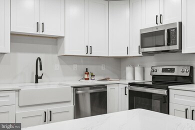 5901 Empire Way, Rockville, MD 20852 - photo 6