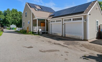 61B Pennichuck St unit B, Nashua, NH 03064 - photo 3