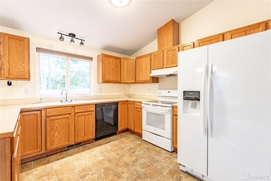 10338 Parkview Loop, Yelm, WA 98597 - photo 4