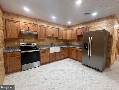 44 Virginia Line Rd, Berkeley Springs, WV 25411 - photo 5