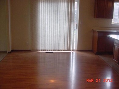 1427 Matthews Place, Medford, OR 97504 - photo 4